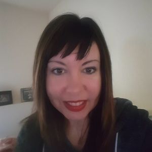 Meet your Posher, Alanna